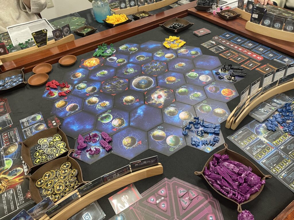 トワイライト・インペリウムゲーム開始時の盤